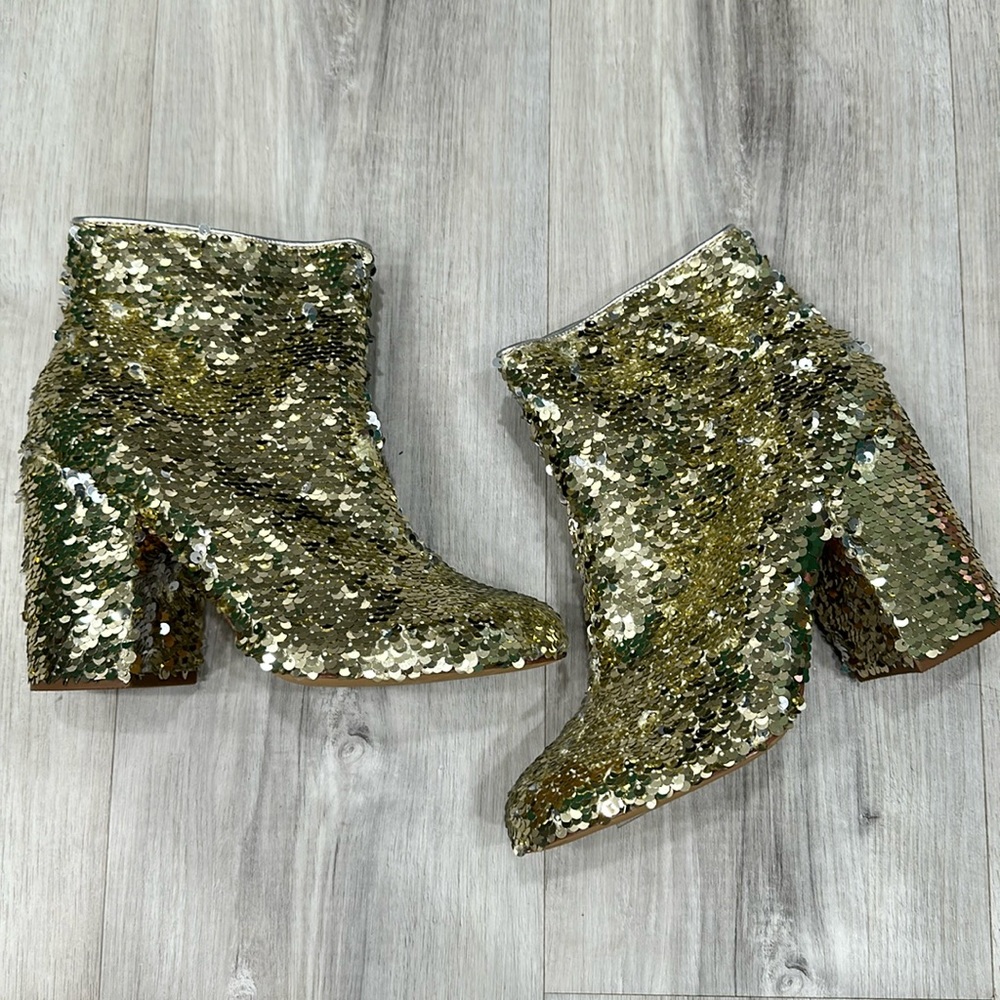 NWOT Express sequin boots